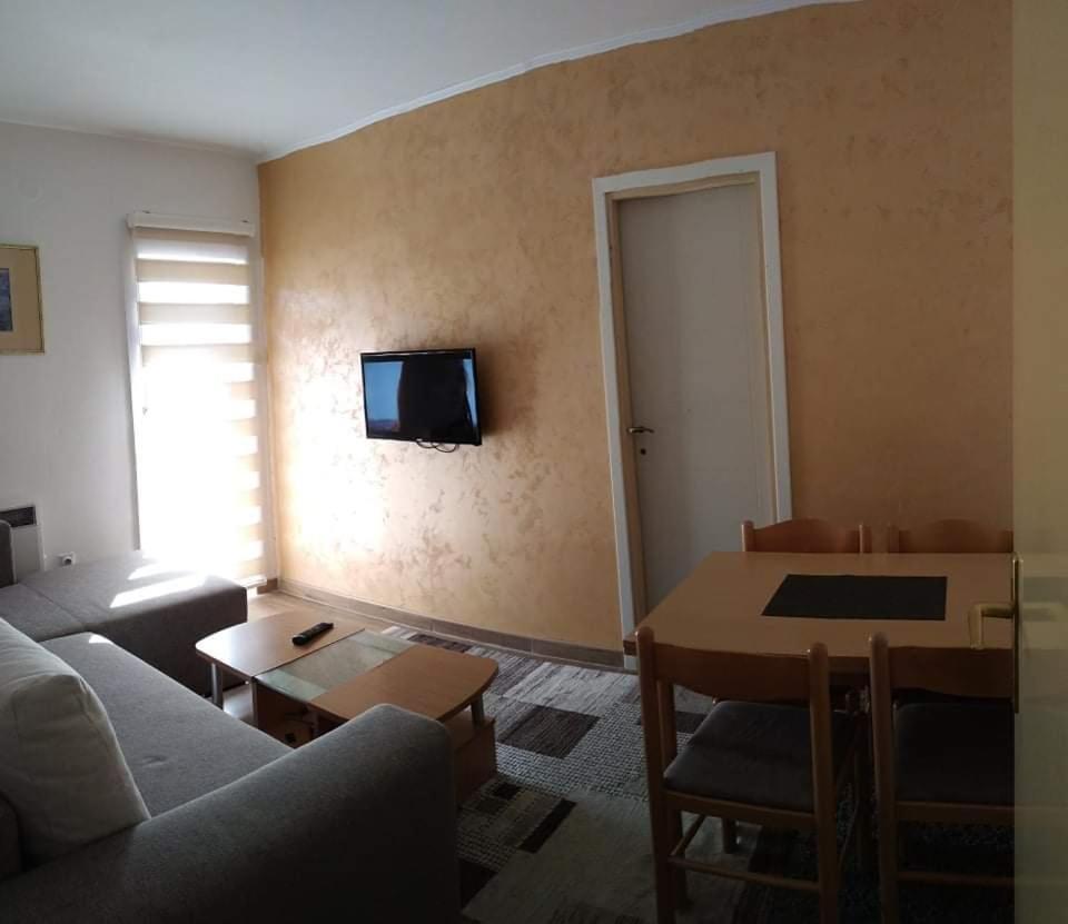 ホテル Apartman Gogi ズラティボール エクステリア 写真